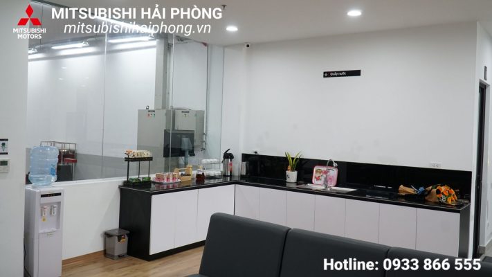 phuc-vu-nuoc-uong-mitsubishi-hai-phong